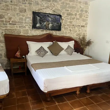 فندق مبيت وإفطار Omer The Ottoman House بيرات
