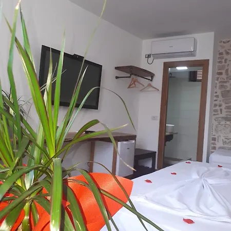 Bed & Breakfast Omer The Ottoman House Berat